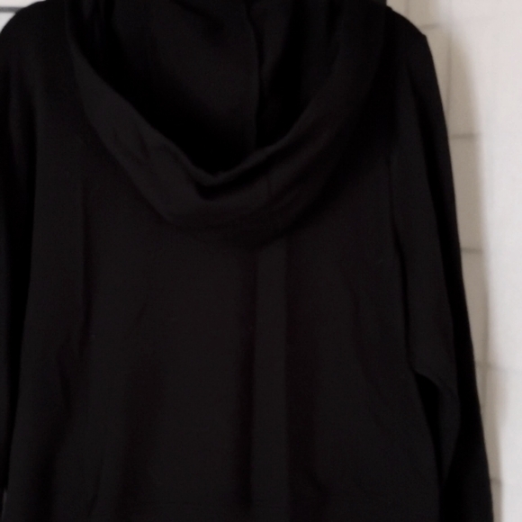 DKNY-Sweater - NEW - Faux fur front -  60% Cotton/poly blend back - XL - Picture 7 of 8